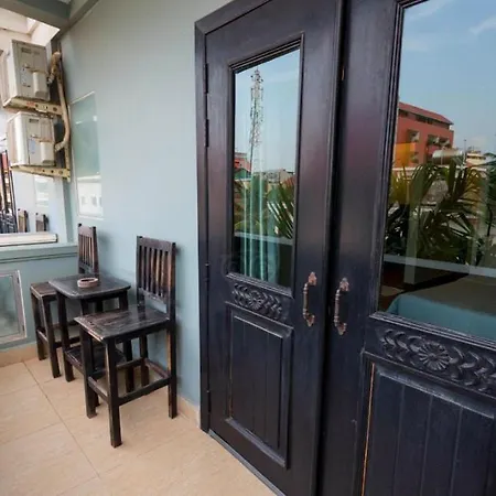 The Twin Bayon Boutique